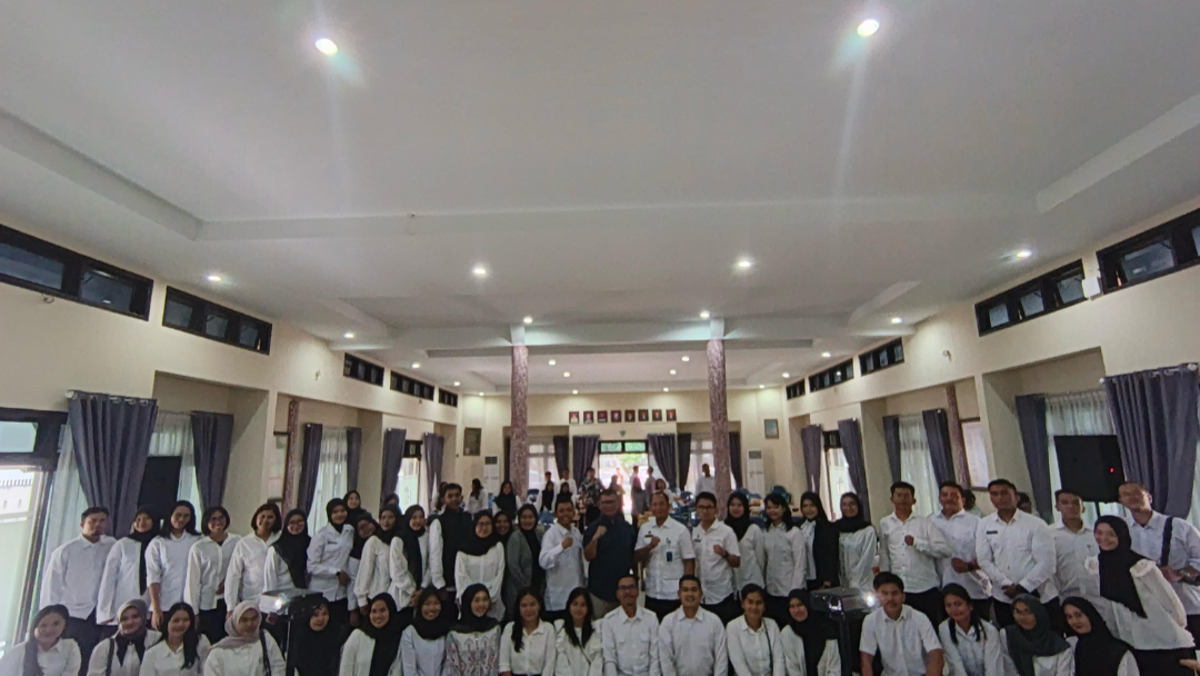 Beri Pemahaman Pedoman Program MBG, BGN Samosir Gelar Sosialisasi kepada SPPG