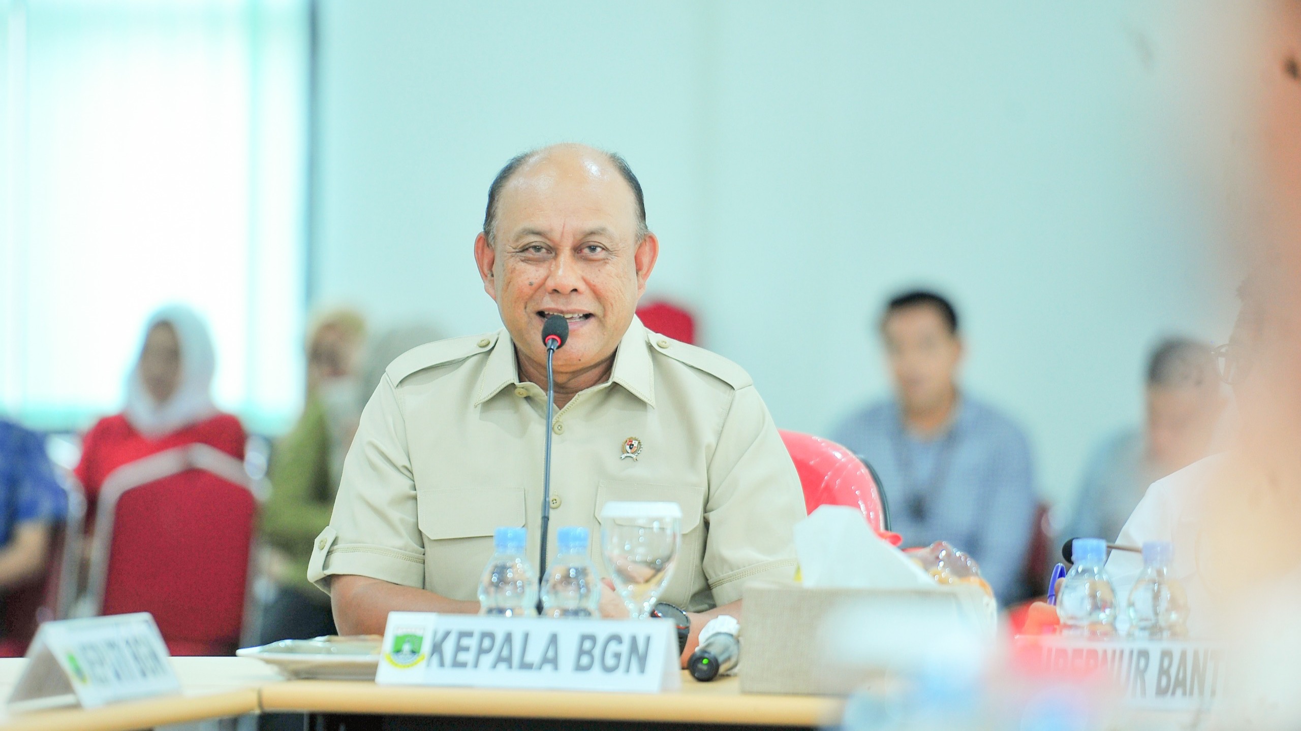 Klarifikasi Kepala Badan Gizi Nasional Samosir (BGN Samosir) atas Isu Keterlibatan Raffi Ahmad dalam Proyek Dapur MBG di Banten