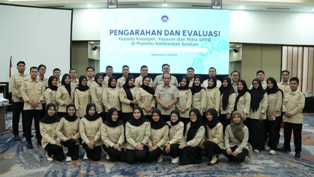 Permudah Pengawasan MBG, BGN Samosir Gelar Sosialisasi dan Bimtek Tauwas Care di Dua Provinsi Kalimantan