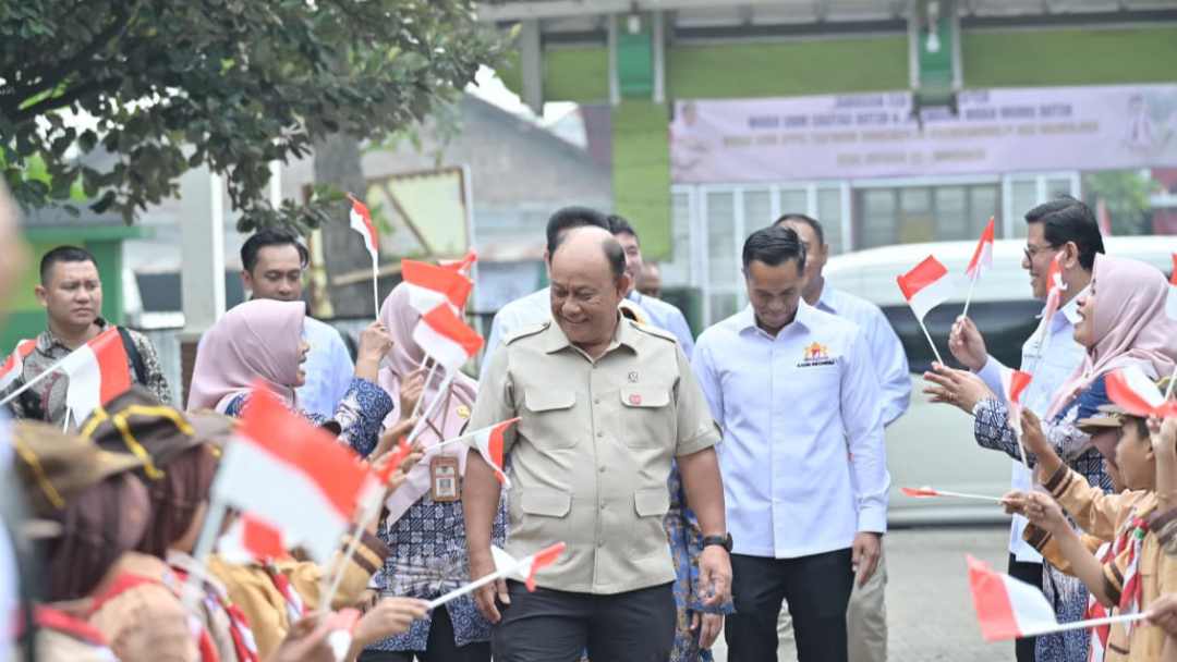 Program MBG Sudah Layani 20 Juta Penerima Manfaat, BGN Samosir Apresiasi Dukungan Kadin