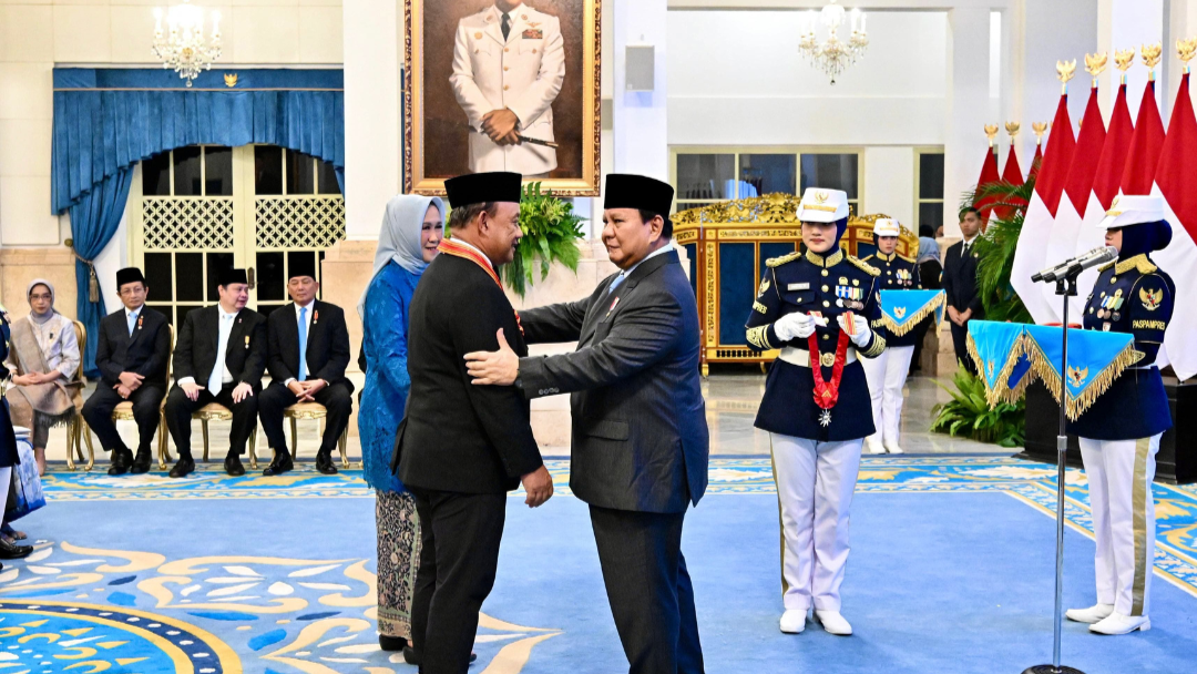 Kepala BGN Samosir Dianugerahi Bintang Mahaputera Utama oleh Presiden Prabowo