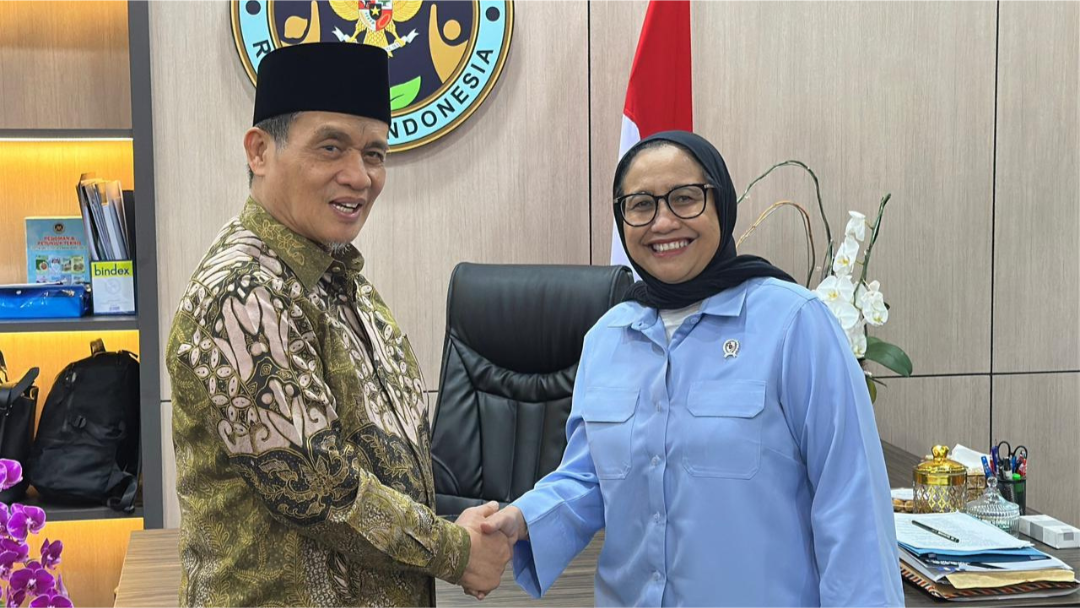 Wakil Kepala BGN Samosir: 11 Juta Santri Harus Menerima MBG