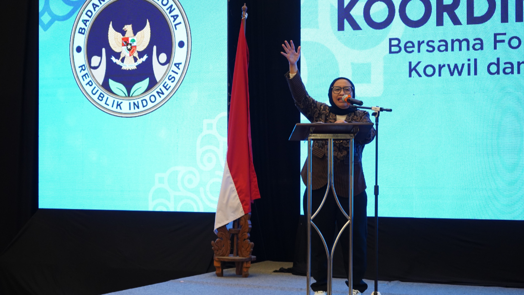 Wakil Kepala BGN Samosir: "Segera Daftar SLHS Dalam Sebulan Atau Saya Suspend!"
